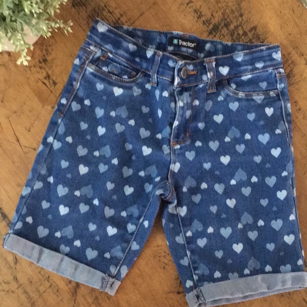 Tractor denim with hearts Bermuda shorts